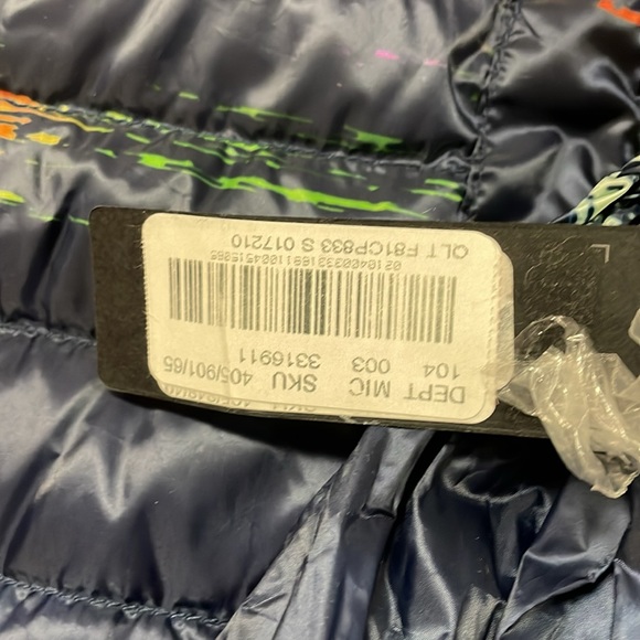 NWT Preston & York Down Packable Puffer Hooded Colorful Size small - Picture 7 of 7